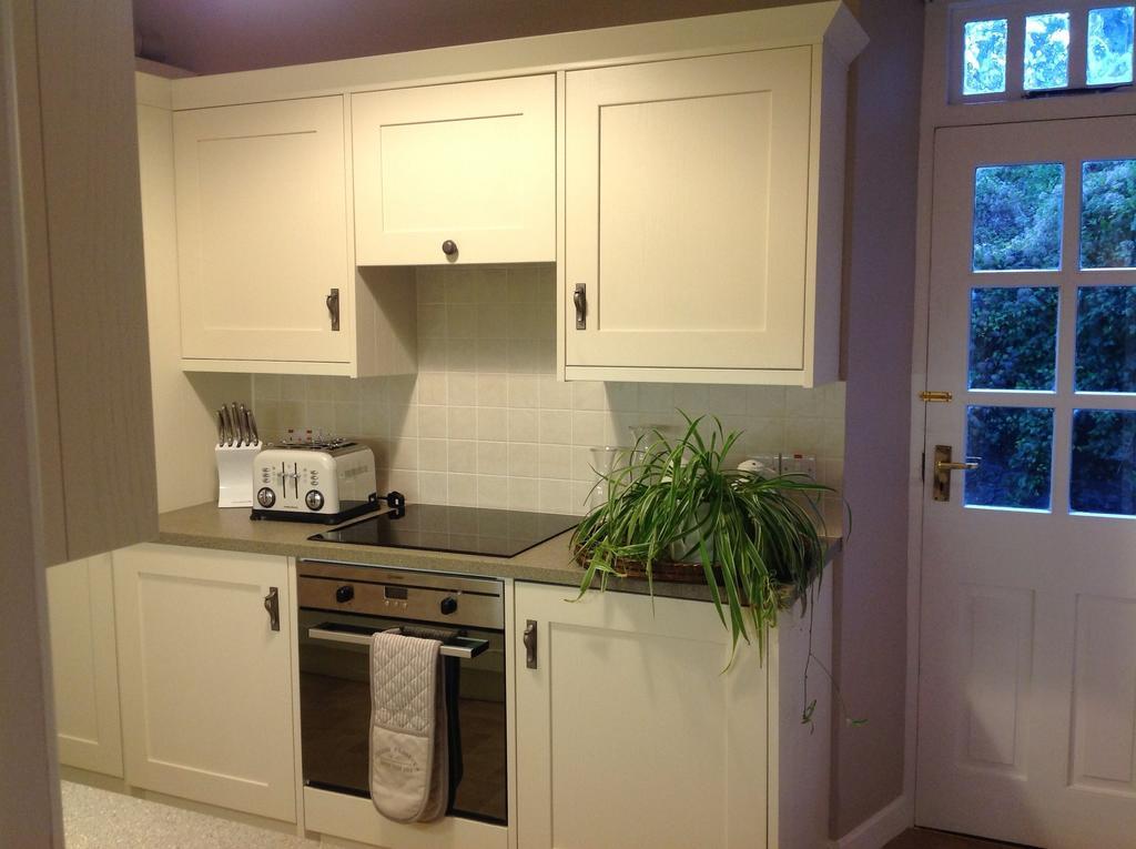 Narrow Water Castle Self Catering Accommodation Warrenpoint Chambre photo